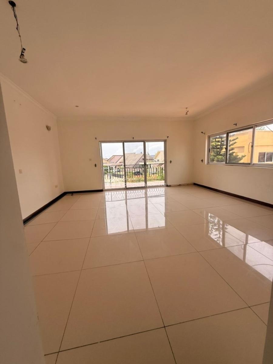Executive Self Compound 4 Bedrooms, Cantonments, Accra, House for Rent
