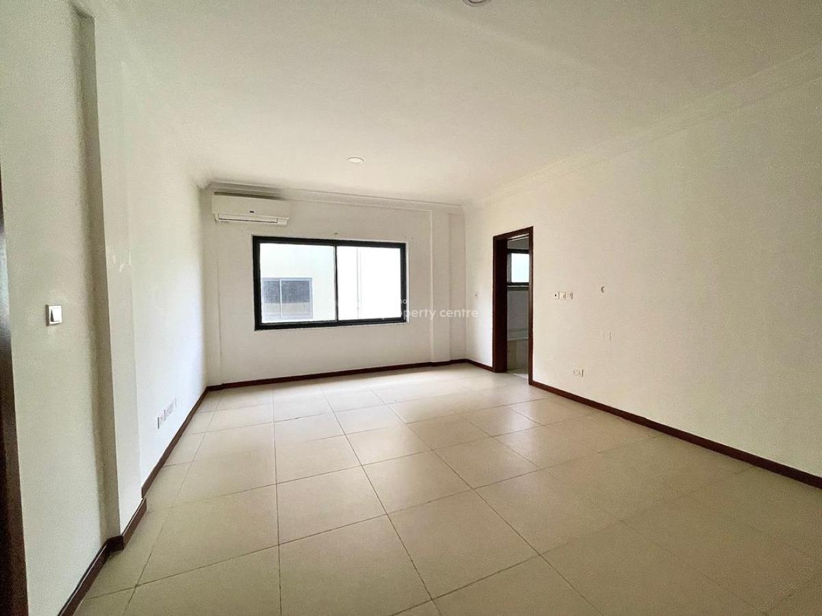 4 Bedroom Duplex with Staff Quarters in a Gated Community, Cantonments, Accra, Semi-detached Duplex for Rent