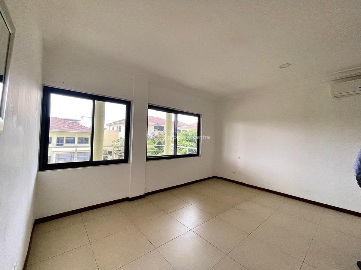 4 Bedroom Duplex with Staff Quarters in a Gated Community, Cantonments, Accra, Semi-detached Duplex for Rent