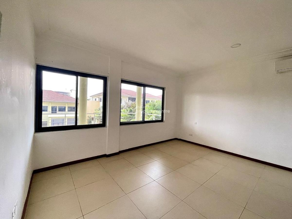 4 Bedroom Duplex with Staff Quarters in a Gated Community, Cantonments, Accra, Semi-detached Duplex for Rent