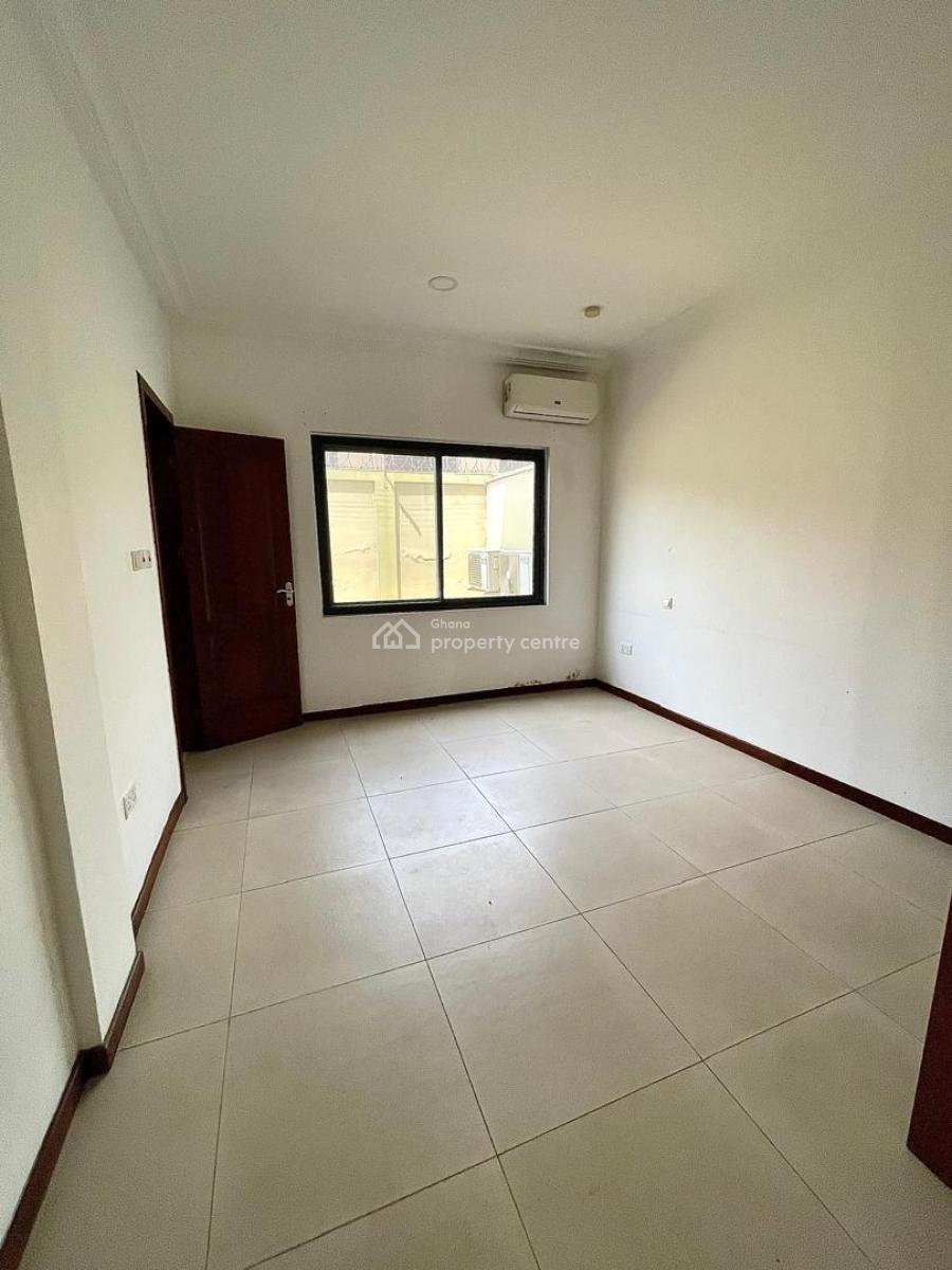 4 Bedroom Duplex with Staff Quarters in a Gated Community, Cantonments, Accra, Semi-detached Duplex for Rent