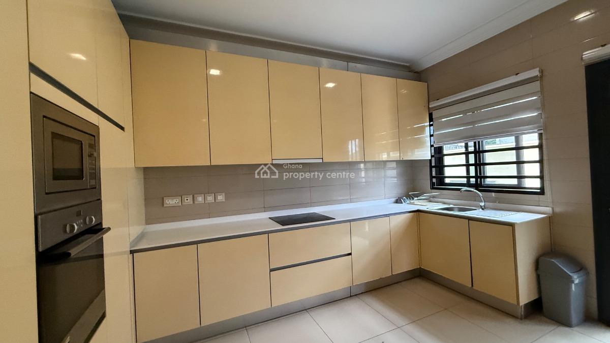 Furnished 4 Bed Duplex with Staff Room in a Gated Community with Pool, Cantonments, Accra, Semi-detached Duplex for Rent