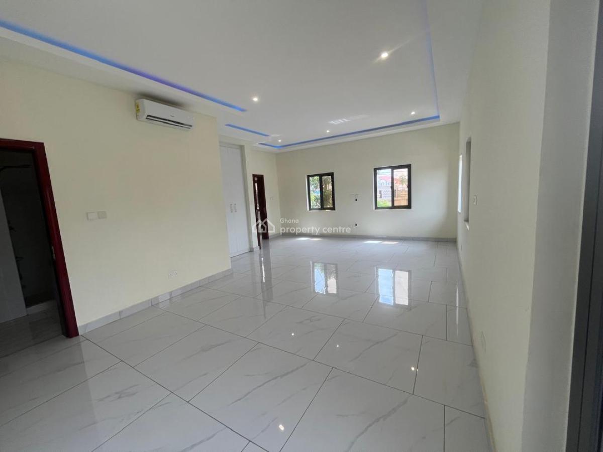 Executive 4 Bedrooms, Nanakrom, La Nkwantanang Madina Municipal, Accra, House for Rent
