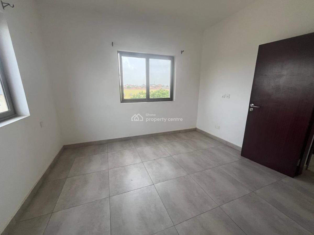 Executive Two Bedrooms, Nanakrom, La Nkwantanang Madina Municipal, Accra, Apartment for Rent