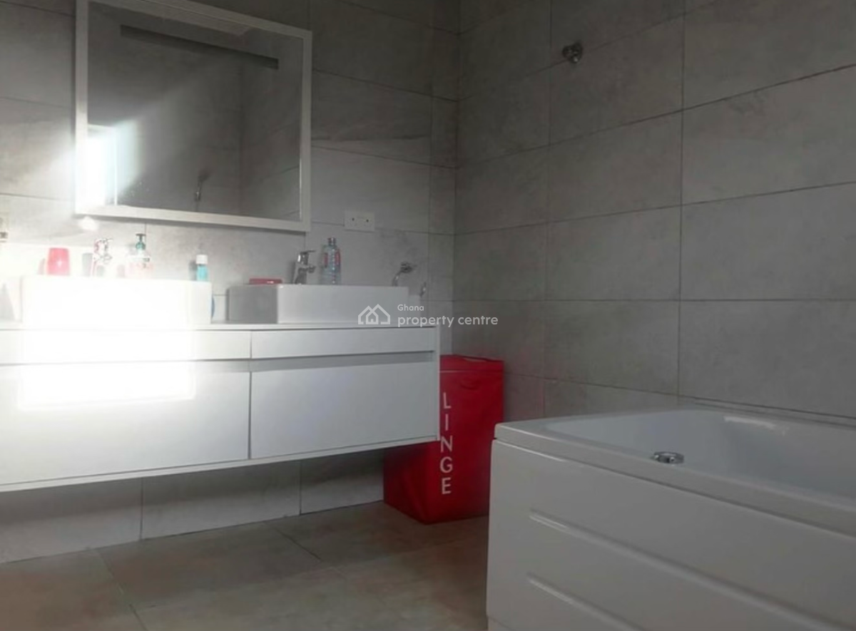 4 Bedroom Townhouse with Staff Quarters in a Gated Community, Cantonments, Accra, Townhouse for Rent