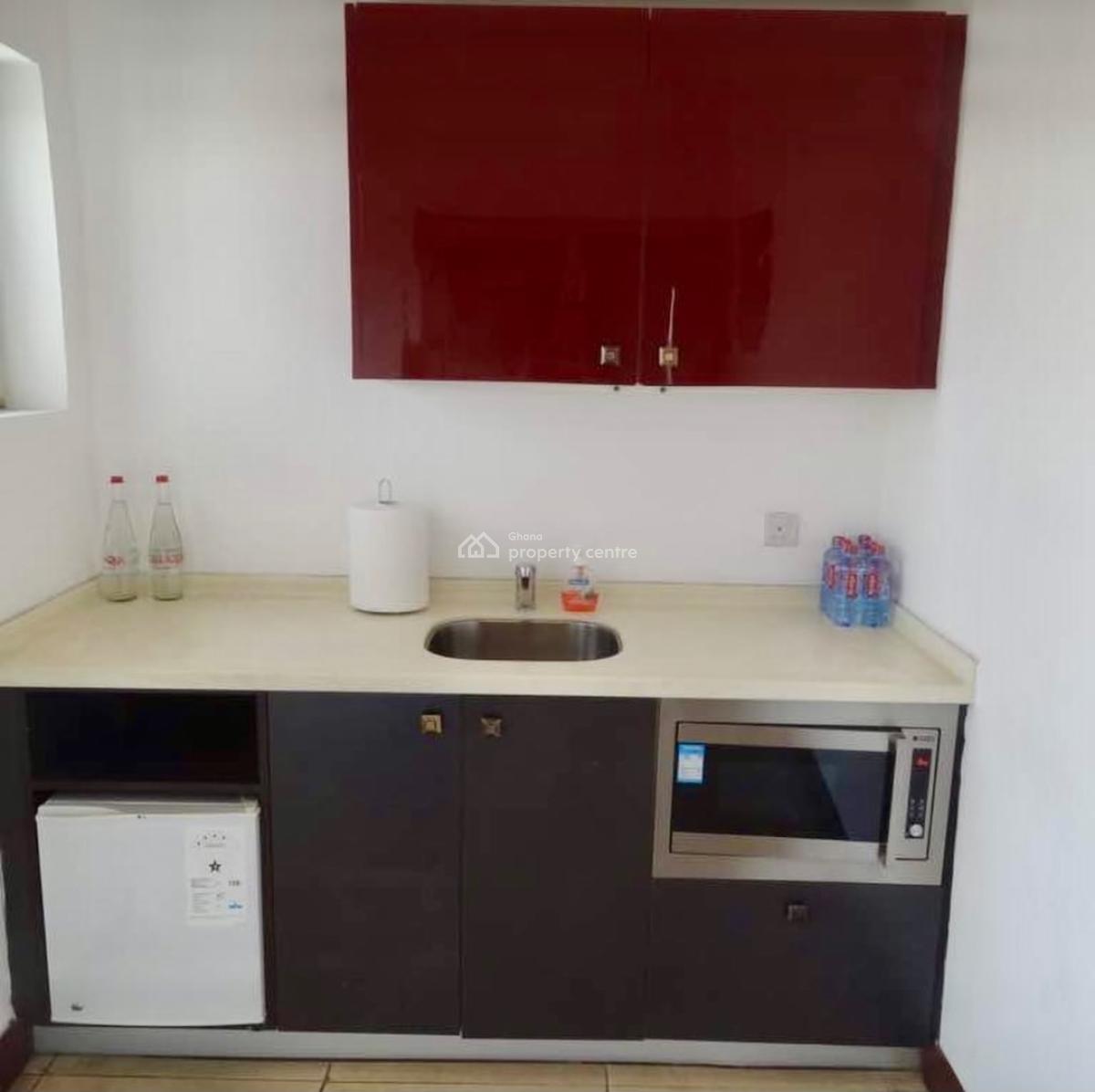 4 Bedroom Townhouse with Staff Quarters in a Gated Community, Cantonments, Accra, Townhouse for Rent