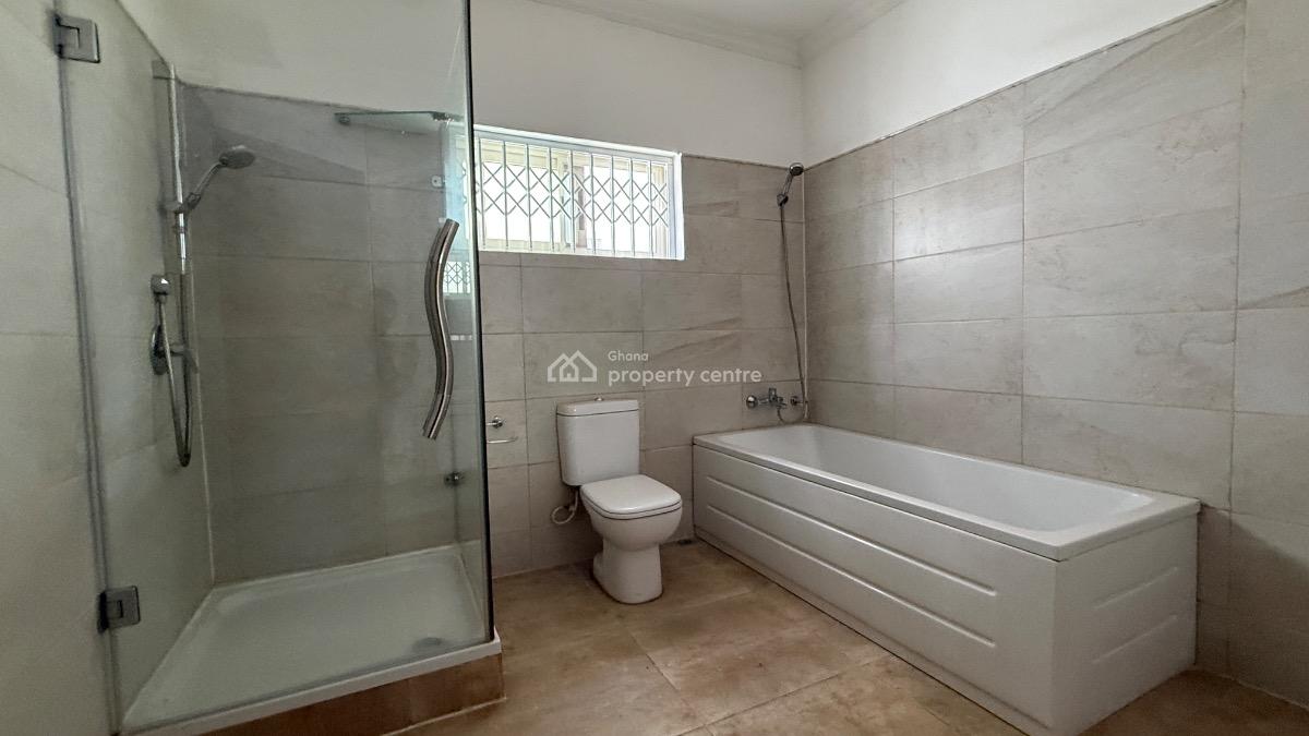 4 Bedroom Townhouse with Staff Quarters in a Gated Community, Cantonments, Accra, Townhouse for Rent