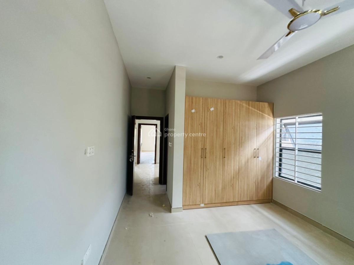 Executive 2 Bedroom House, Oyarifa,tollbooth, Oyarifa, La Nkwantanang Madina Municipal, Accra, House for Sale