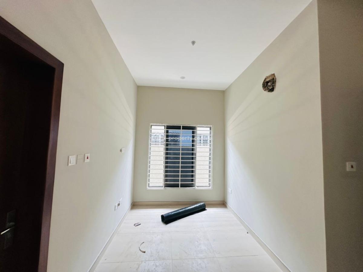 Executive 2 Bedroom House, Oyarifa,tollbooth, Oyarifa, La Nkwantanang Madina Municipal, Accra, House for Sale