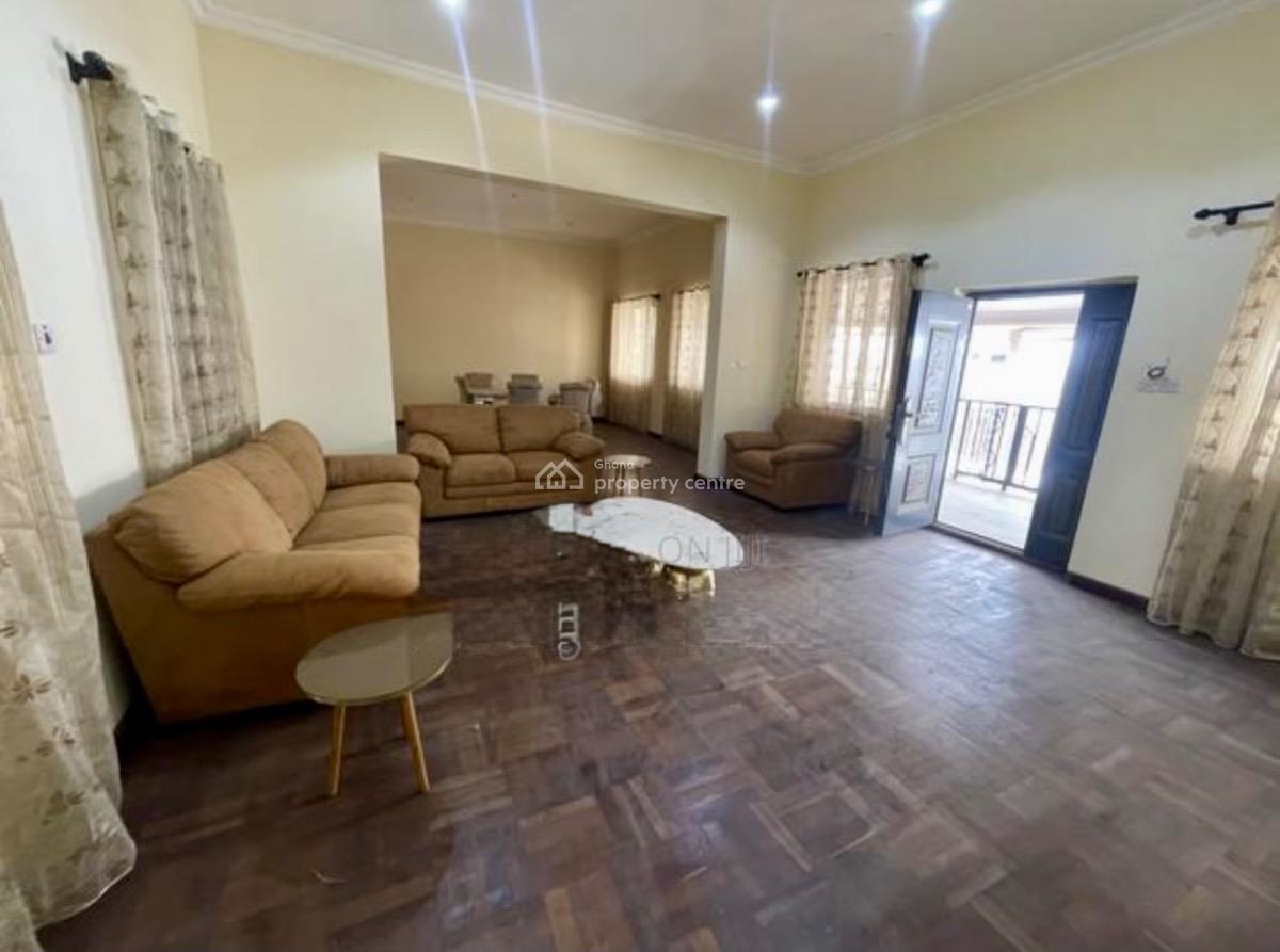 Detached 4 Bedroom Bungalow with Staff Quarters, North Ridge, Accra, Detached Bungalow for Rent