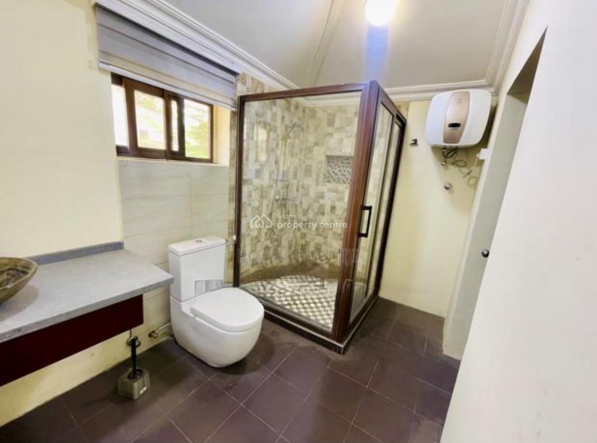 Detached 4 Bedroom Bungalow with Staff Quarters, North Ridge, Accra, Detached Bungalow for Rent