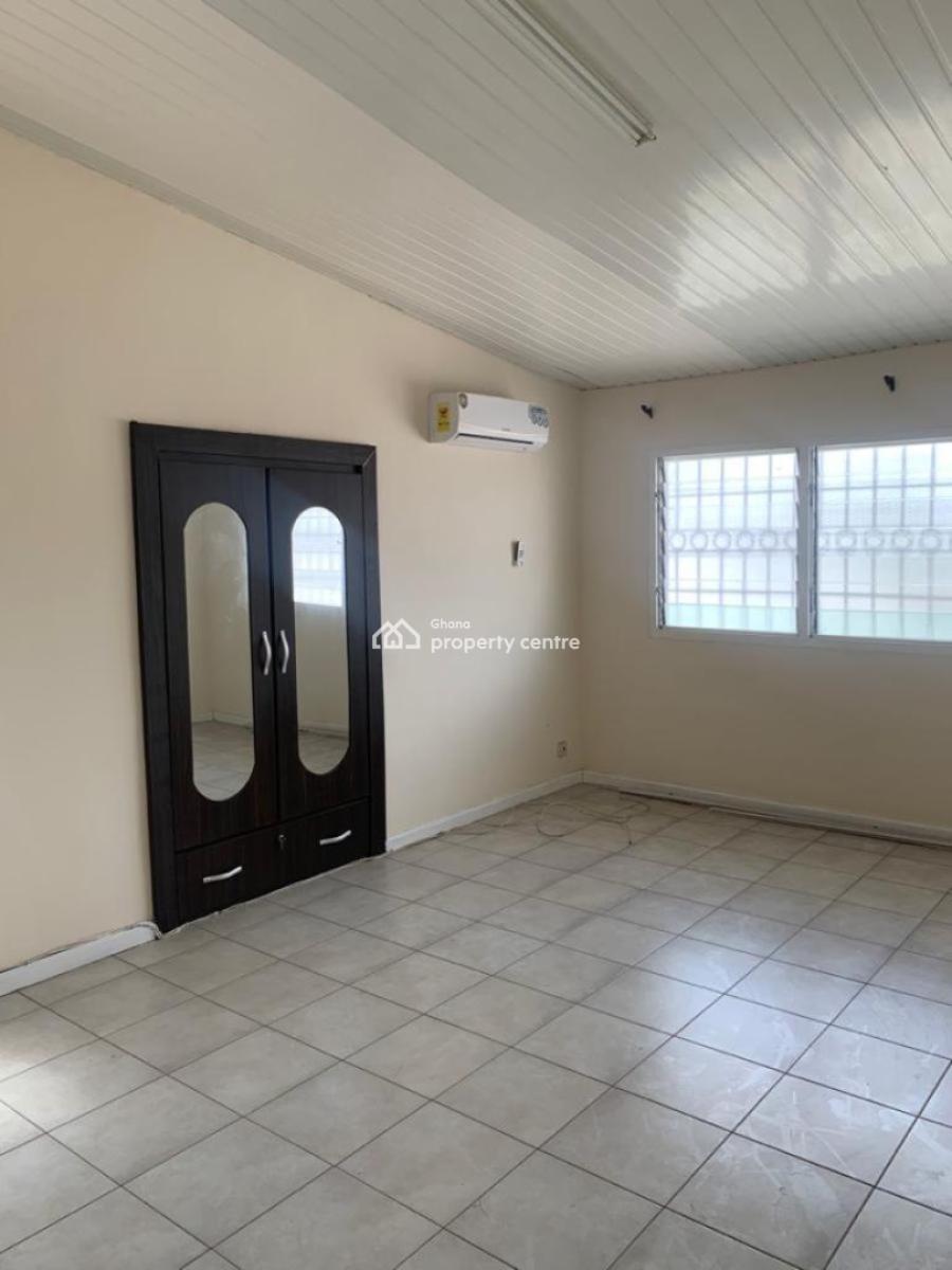 Detached 4 Bedroom Duplex with Staff Quarters, Cantonments, Accra, Detached Duplex for Rent