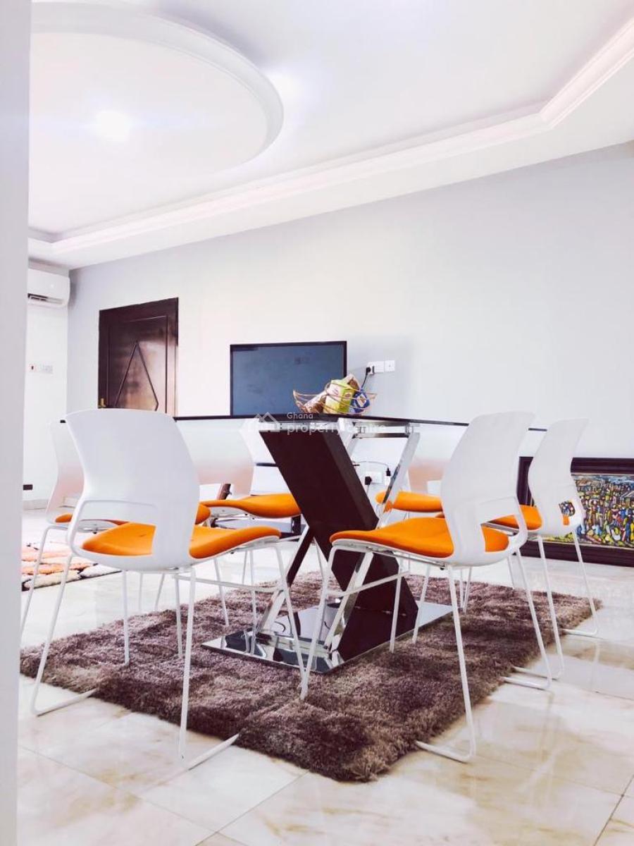3-bedrooms at Osu, The Browns Realtor . Osu Around Republic Bar, Osu, Accra, Apartment for Rent