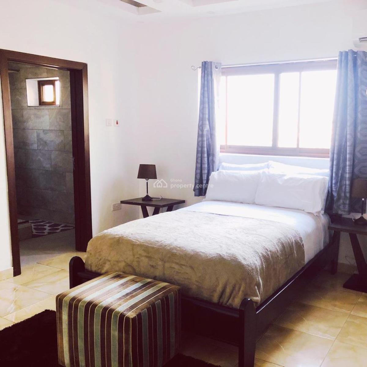 3-bedrooms at Osu, The Browns Realtor . Osu Around Republic Bar, Osu, Accra, Apartment for Rent