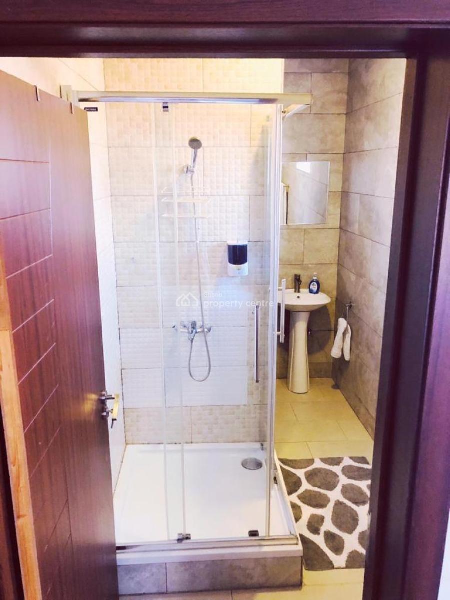 3-bedrooms at Osu, The Browns Realtor . Osu Around Republic Bar, Osu, Accra, Apartment for Rent