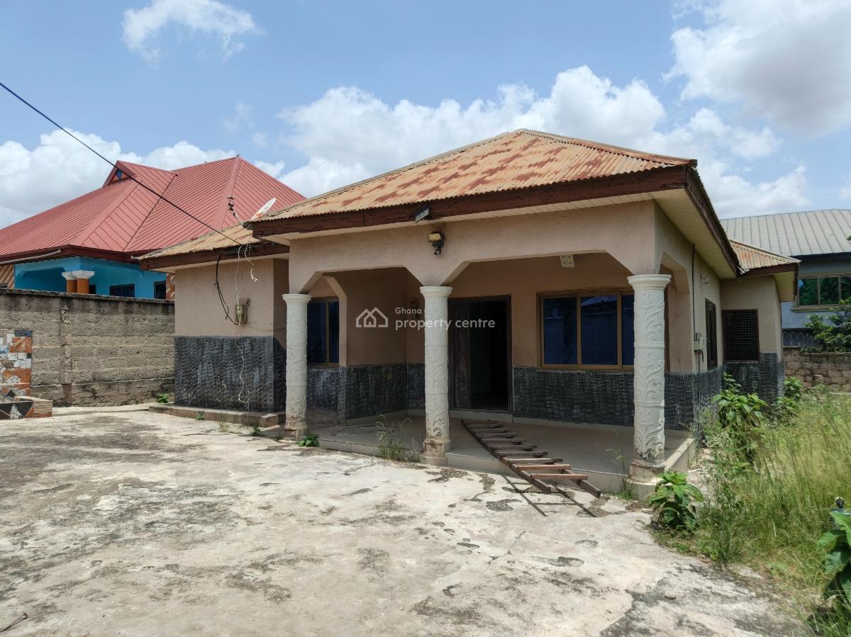 4 Bedrooms, Kenyasi Brofoyeduru / Bosore., Kumasi Metropolitan, Ashanti, House for Sale