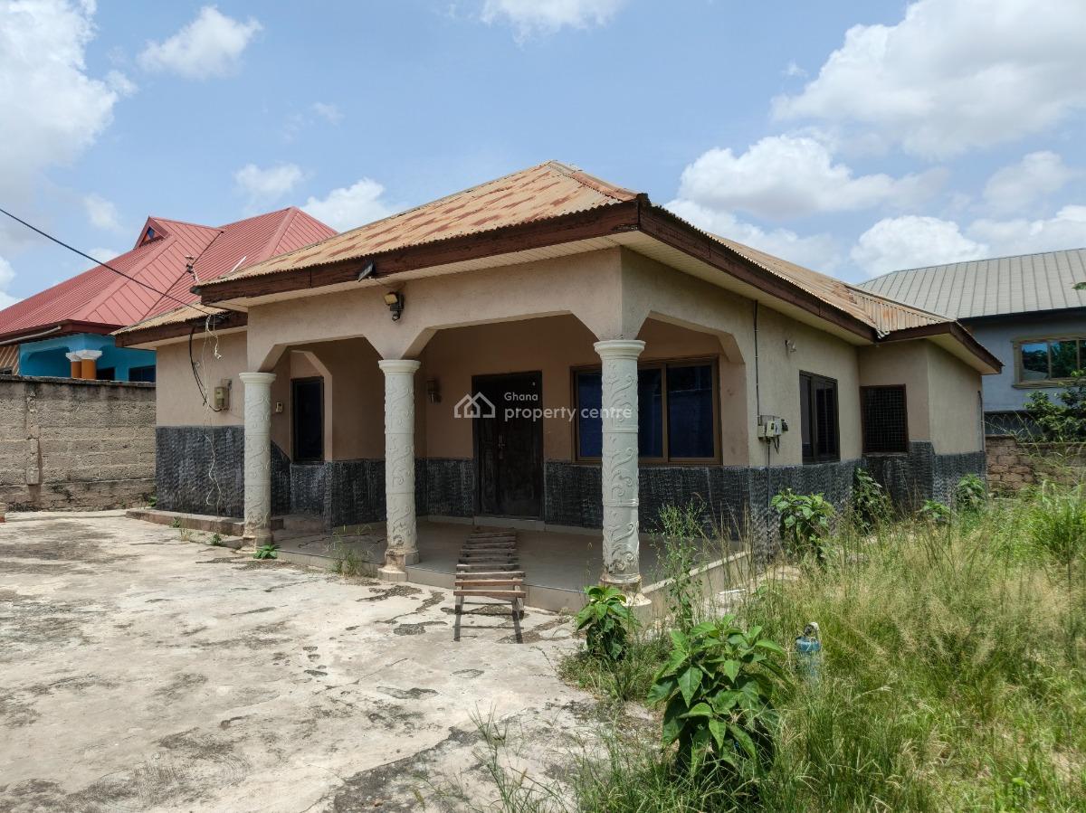 4 Bedrooms, Kenyasi Brofoyeduru / Bosore., Kumasi Metropolitan, Ashanti, House for Sale