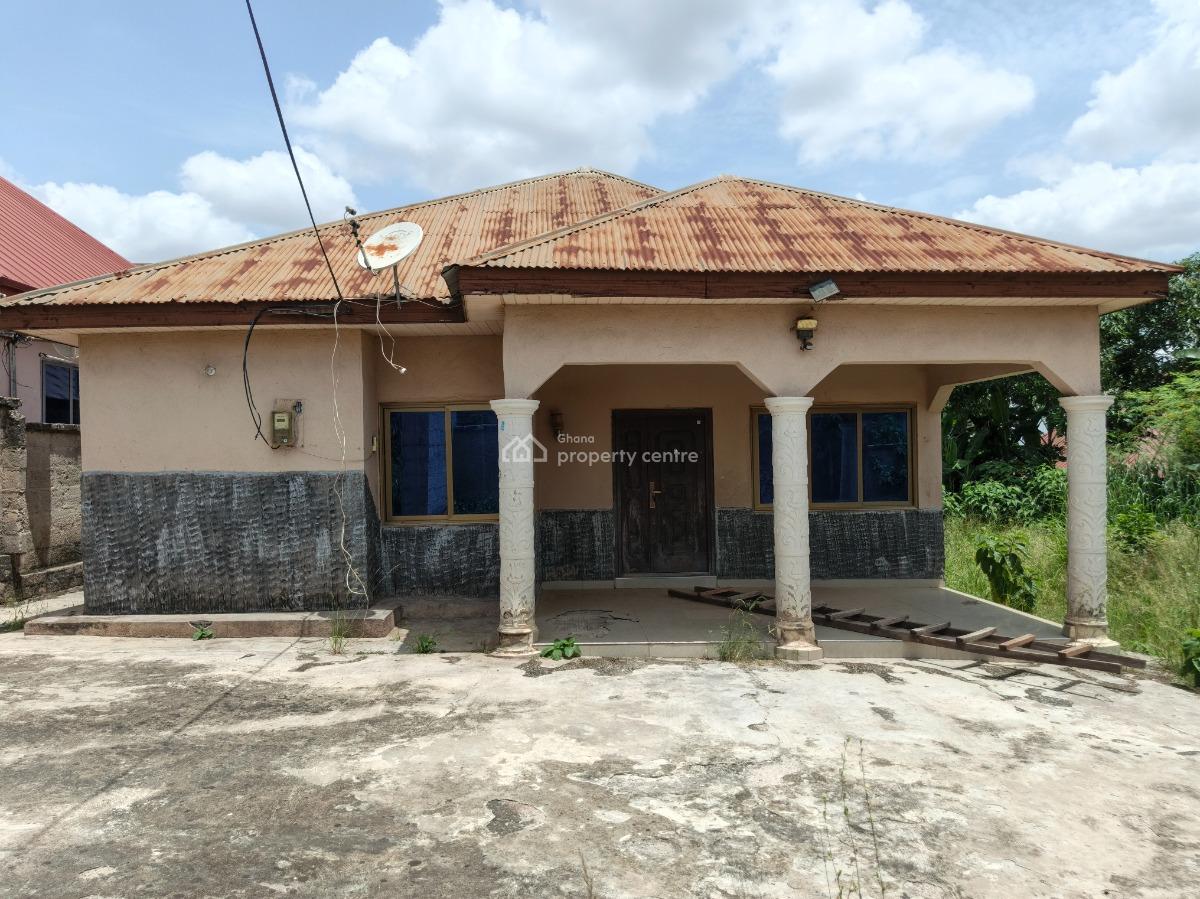4 Bedrooms, Kenyasi Brofoyeduru / Bosore., Kumasi Metropolitan, Ashanti, House for Sale