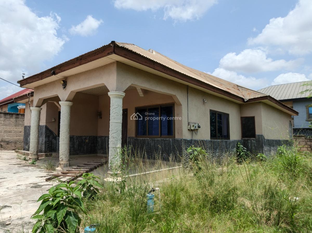 4 Bedrooms, Kenyasi Brofoyeduru / Bosore., Kumasi Metropolitan, Ashanti, House for Sale