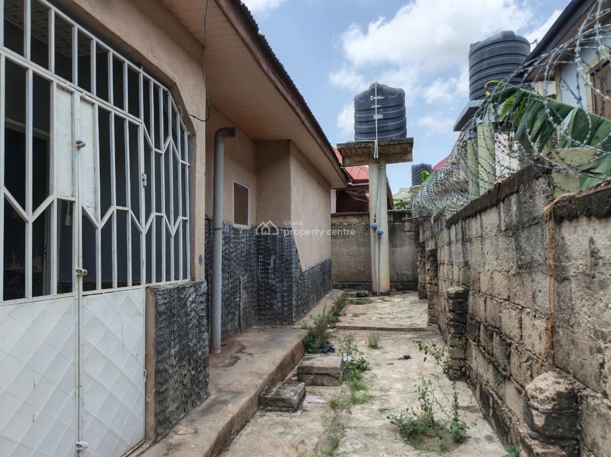 4 Bedrooms, Kenyasi Brofoyeduru / Bosore., Kumasi Metropolitan, Ashanti, House for Sale