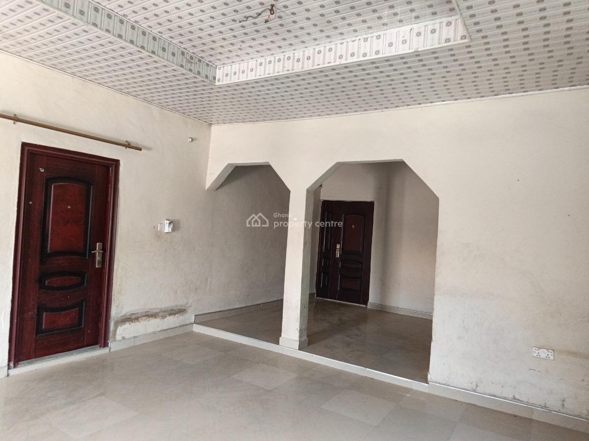 4 Bedrooms, Kenyasi Brofoyeduru / Bosore., Kumasi Metropolitan, Ashanti, House for Sale