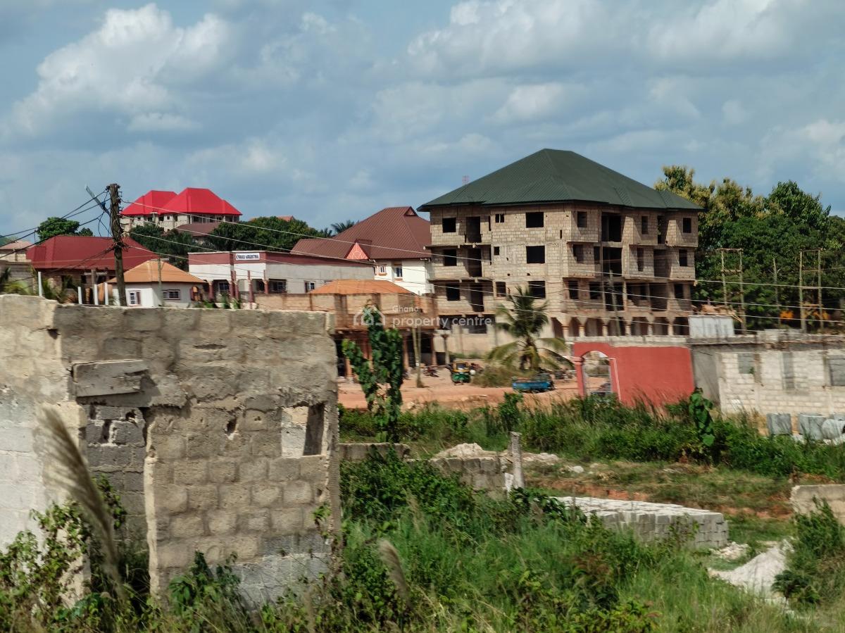 3 Plots.   ( 3rd Plots Away From The Main Road), Kenyasi Abrem, on Abrem Achiase Road., Kumasi Metropolitan, Ashanti, Residential Land for Sale