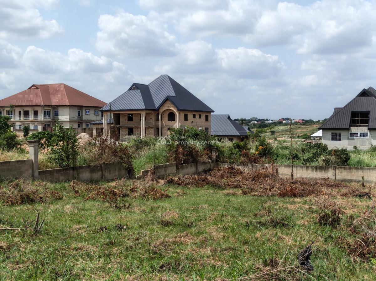 6 Plots.   ( Fence Walled), Antoa, Near Kenyasi Abrem., Kumasi Metropolitan, Ashanti, Land for Sale