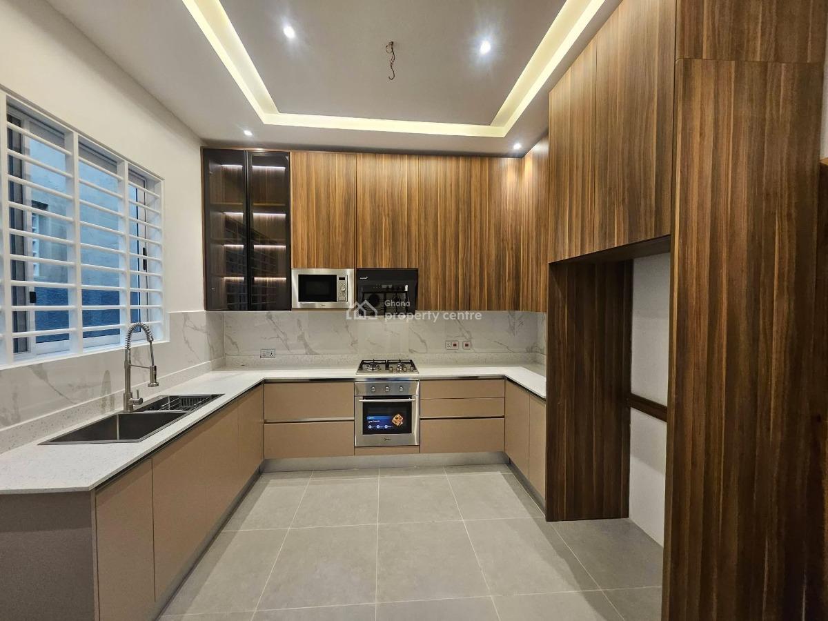 Executive Newly Built 3 Bedrooms, Adenta, Adenta Municipal, Accra, House for Sale