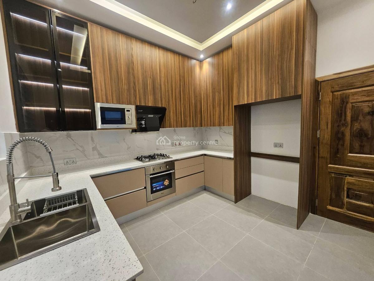Executive Newly Built 3 Bedrooms, Adenta, Adenta Municipal, Accra, House for Sale