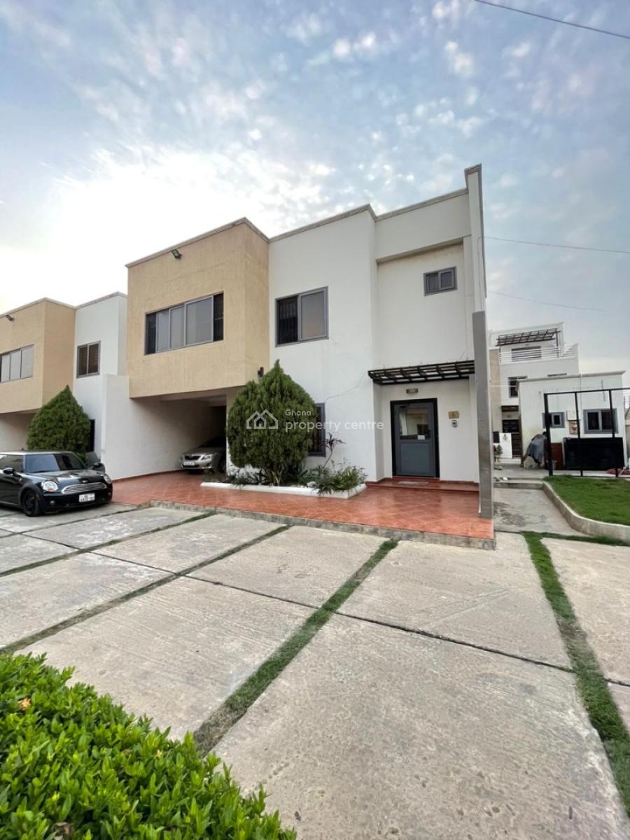 3-bedrooms Fully Finished Townhouse, The Browns Realtor. Dzorwulu, Dzorwulu, Accra, Townhouse for Rent