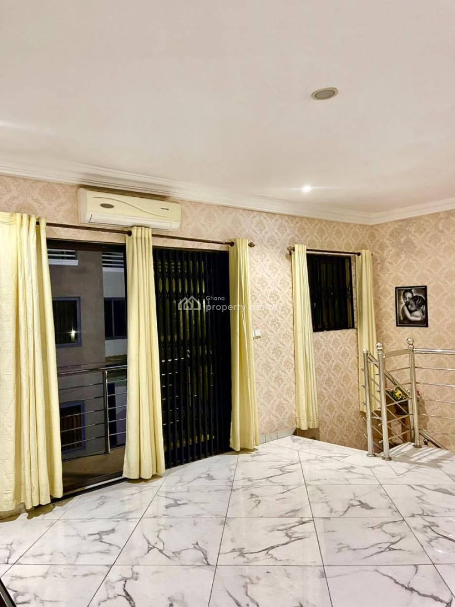 3-bedrooms Fully Finished Townhouse, The Browns Realtor. Dzorwulu, Dzorwulu, Accra, Townhouse for Rent