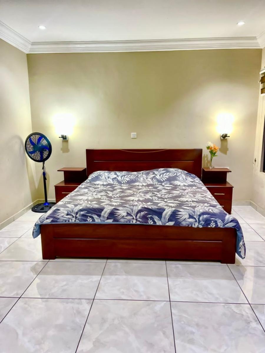 3-bedrooms Fully Finished Townhouse, The Browns Realtor. Dzorwulu, Dzorwulu, Accra, Townhouse for Rent