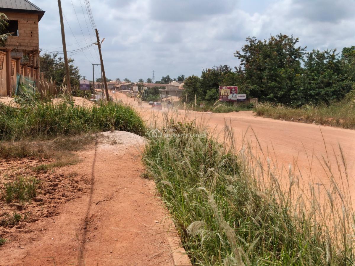 Plot.     ( Highway Road Side), Antoa/ Adesina/ Bonwire Road, Near Kenyasi Abrem., Kumasi Metropolitan, Ashanti, Land for Sale