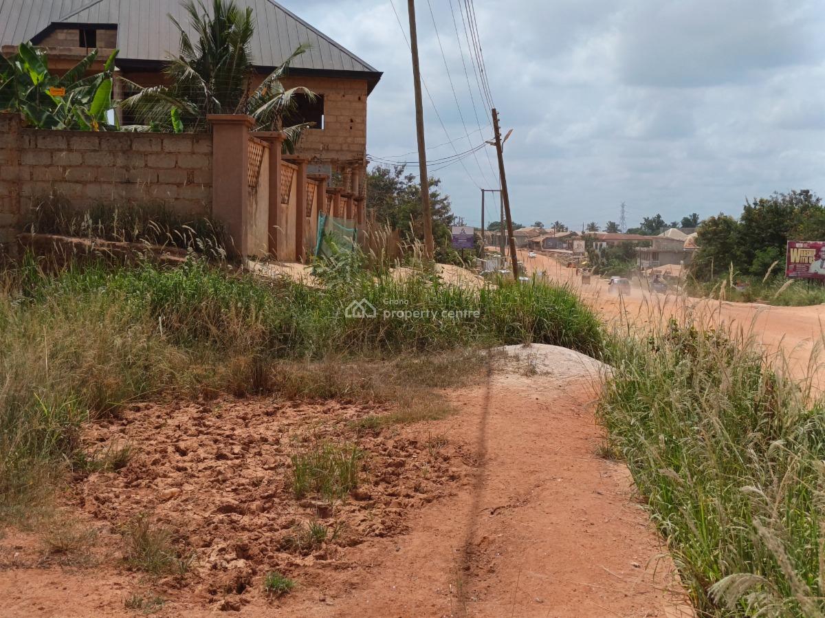 Plot.     ( Highway Road Side), Antoa/ Adesina/ Bonwire Road, Near Kenyasi Abrem., Kumasi Metropolitan, Ashanti, Land for Sale