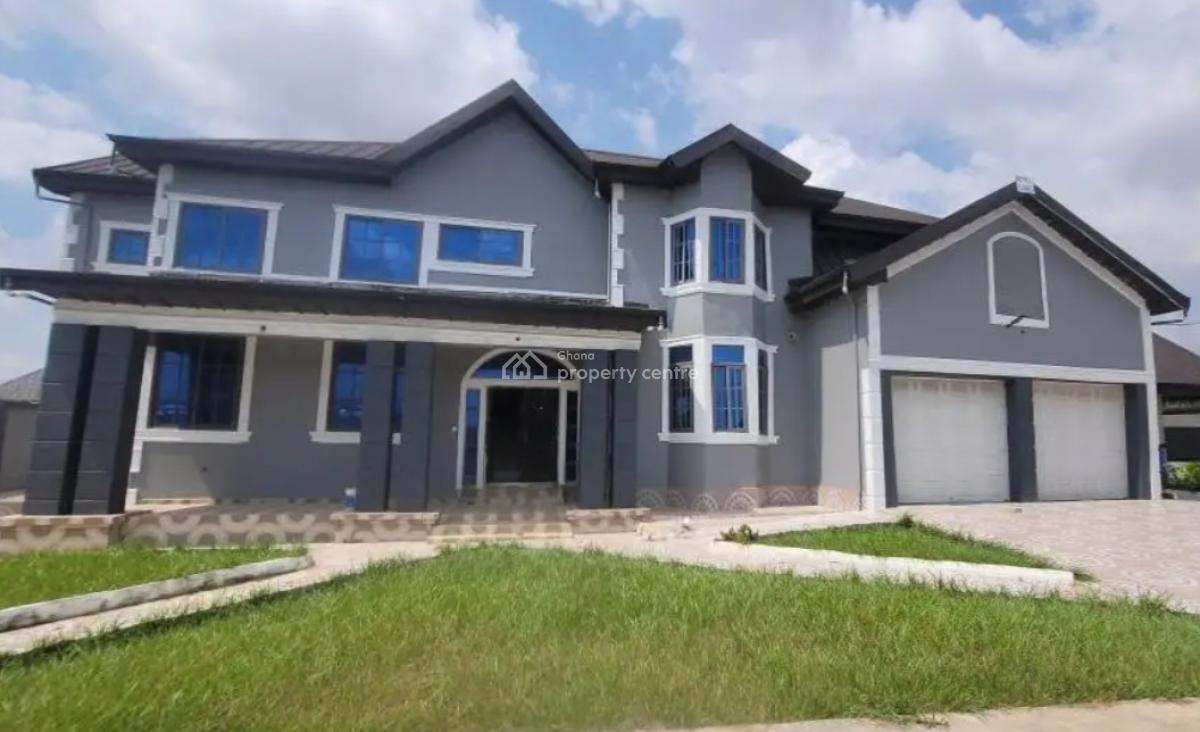 5 Bedrooms, Apaaso,  Near Ahodwo Daban., Kumasi Metropolitan, Ashanti, House for Sale