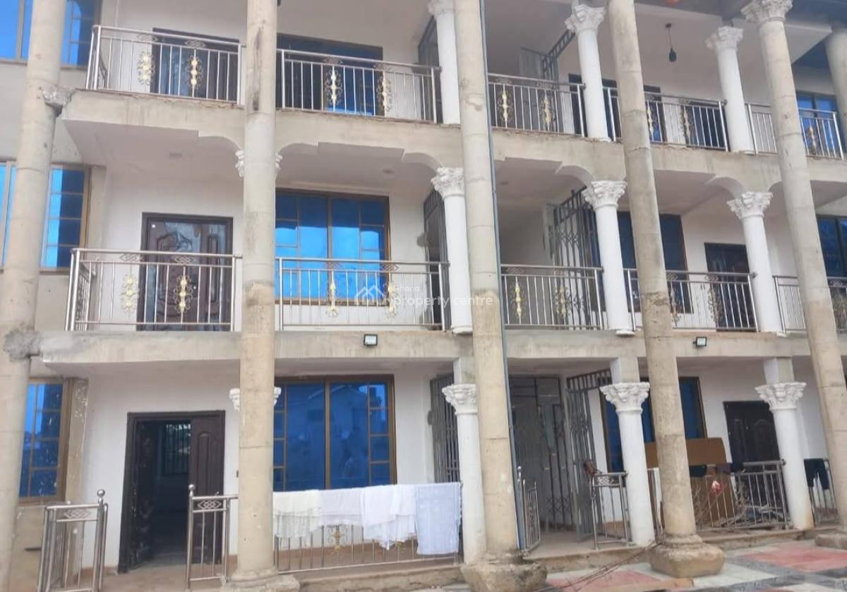 12 Bedrooms   ( 6 Apartment/ Flats., Kenyasi Abrem, Kumasi Metropolitan, Ashanti, Apartment for Sale