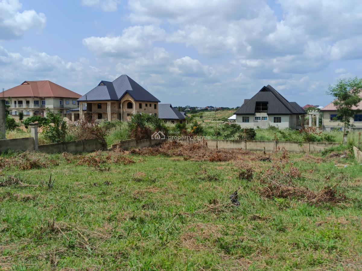 3 Plots.  ( on Antoa Tikrom Kwamo Road), Antoa, on Tikrom Kwamo Road, Kumasi Metropolitan, Ashanti, Land for Sale