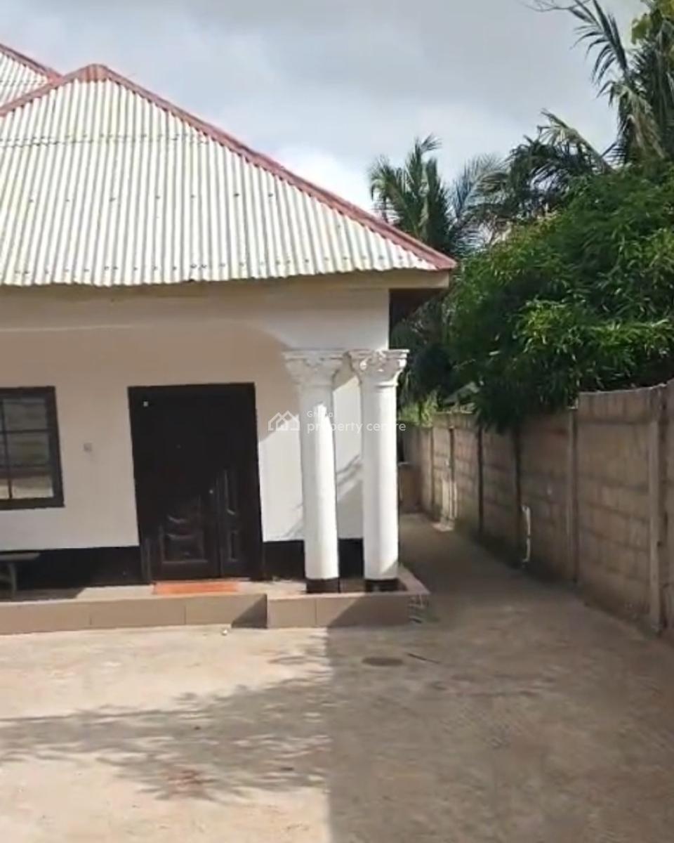 3 Bedrooms, Buoho Sasa, Kumasi Metropolitan, Ashanti, House for Sale