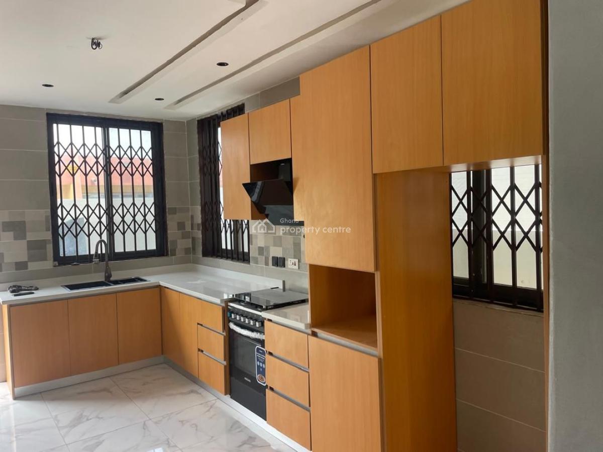 3 Bedrooms at Tantra Bus Stop, Tantra Bus Stop, Achimota, Accra, Apartment for Rent