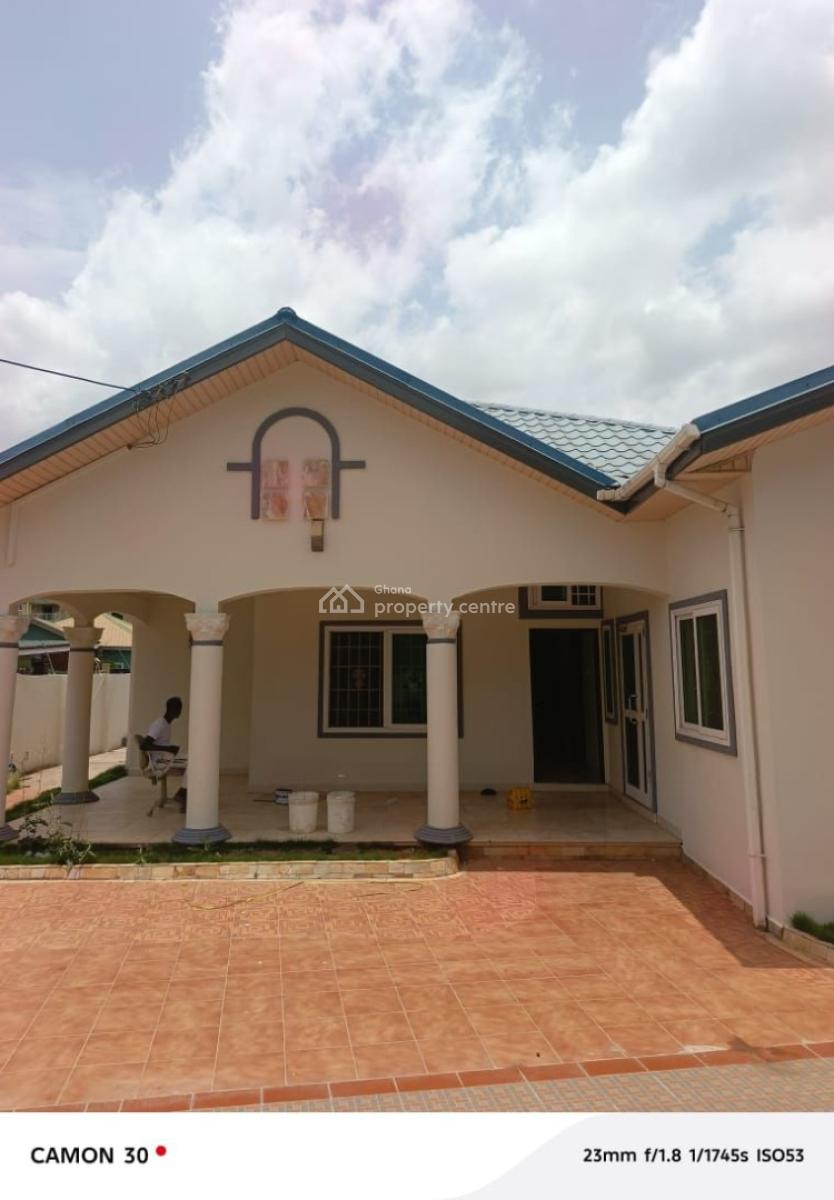 Decent 4 Bed Burgalow House @ Upsa, Accra, Upsa, East Legon, Accra, House for Rent