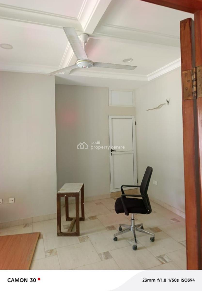 Decent 4 Bed Burgalow House @ Upsa, Accra, Upsa, East Legon, Accra, House for Rent