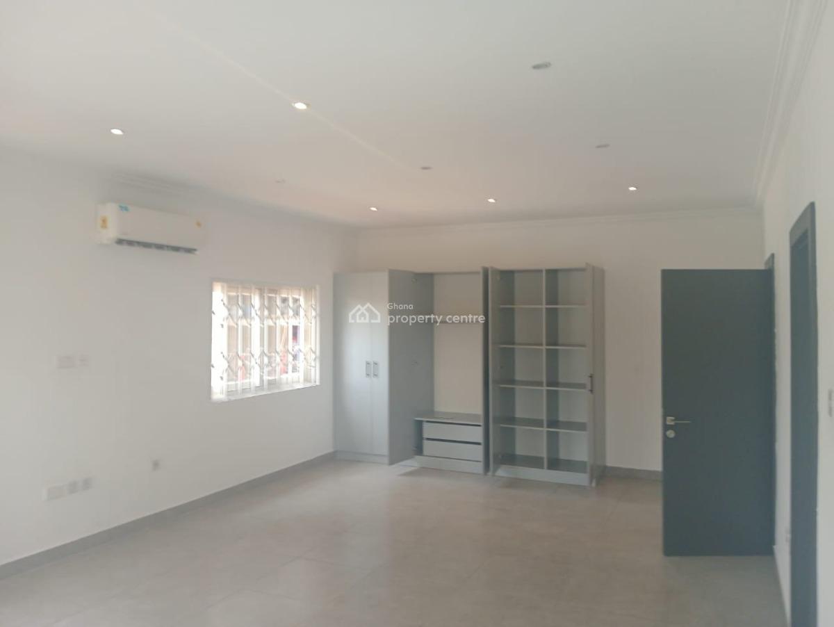Executive 4-bed Townhome @ Airport Residential, Airport Residential Area, Accra, Townhouse for Rent
