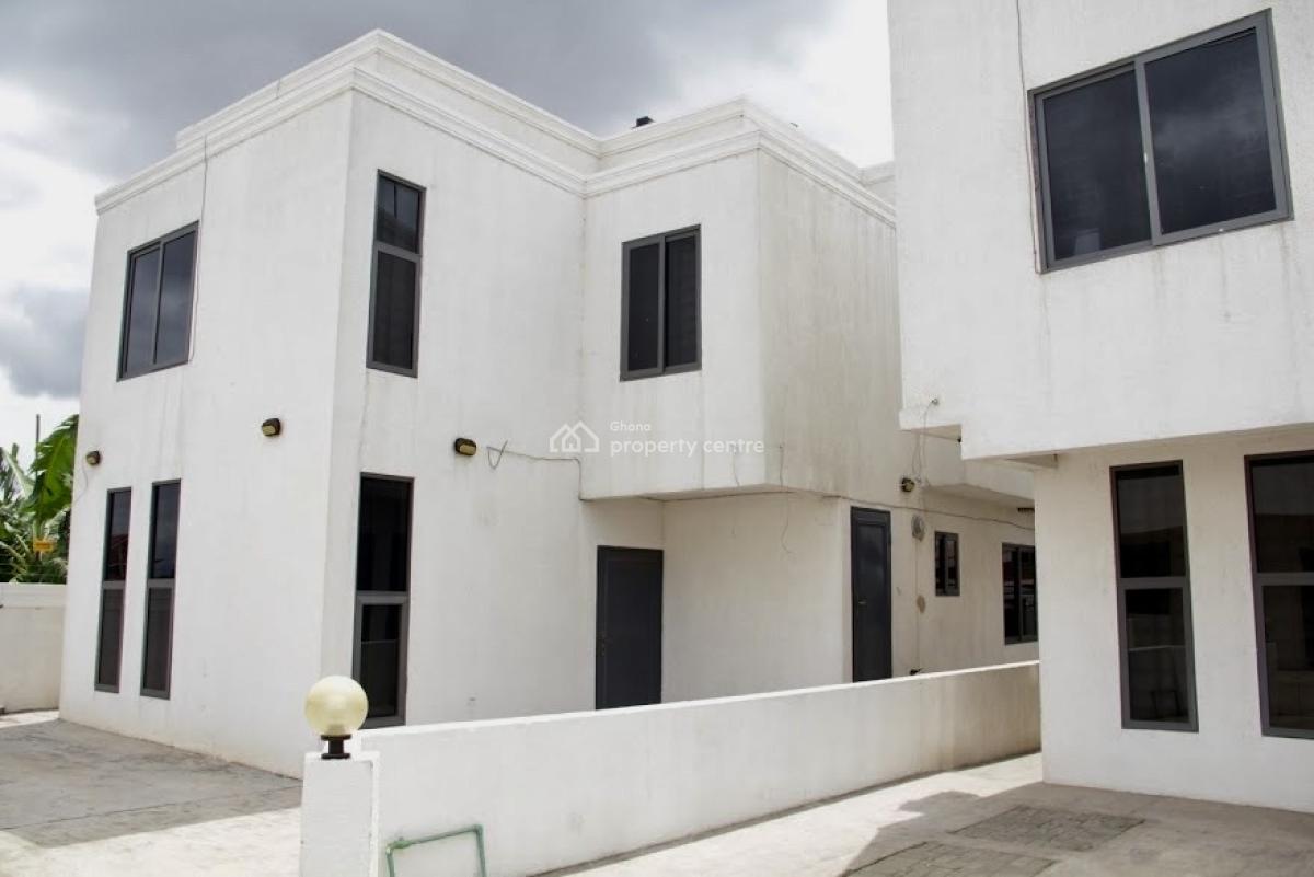 2 Bedroom Townhouse in a Gated Community, School Junction, Nanakrom, East Legon, Accra, Townhouse for Rent