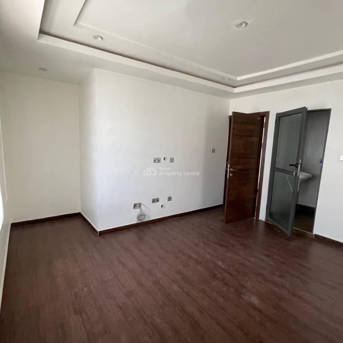 2 Bedroom Townhouse in a Gated Community, School Junction, Nanakrom, East Legon, Accra, Townhouse for Rent