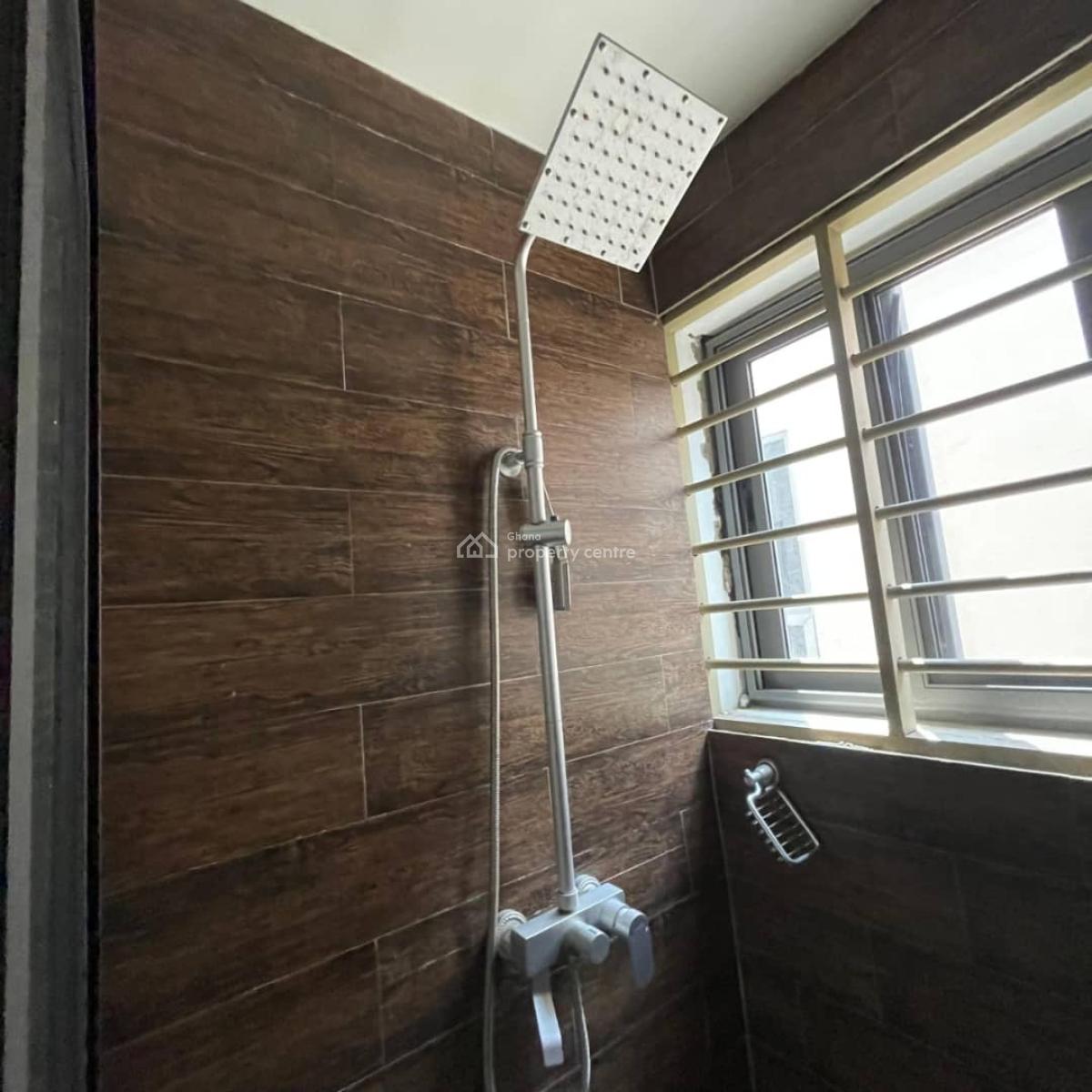 2 Bedroom Townhouse in a Gated Community, School Junction, Nanakrom, East Legon, Accra, Townhouse for Rent