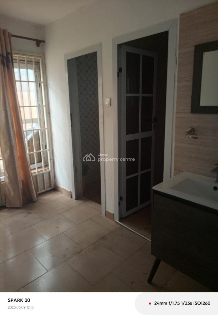 3- Bedroom Self Contain Apartment at South Labadi,behind Mawako, South Labadi,behind Mawako, South Labadi, Accra, Apartment for Rent