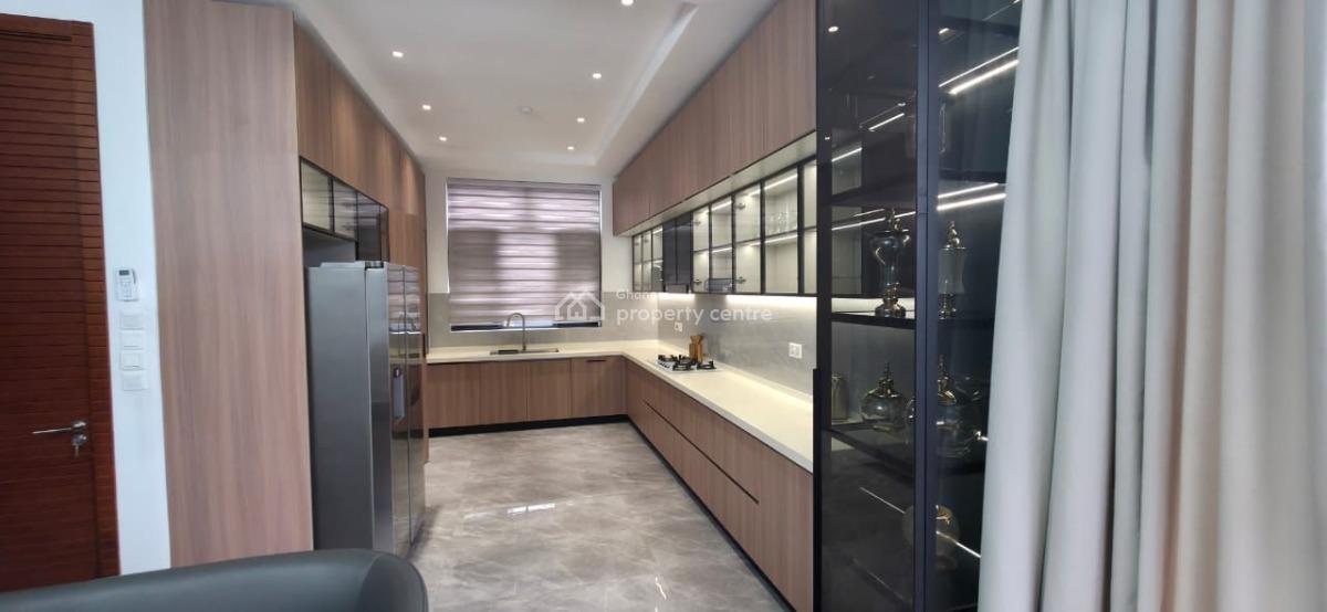 Luxurious 5-bed Townhome @ Cantonment, Ghana, Cantonments, Accra, Townhouse for Rent