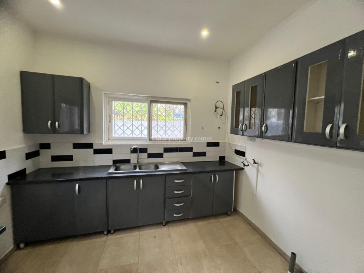 Decent 4-bed House @manet Junction, Ghana, Spintex, Accra, House for Rent