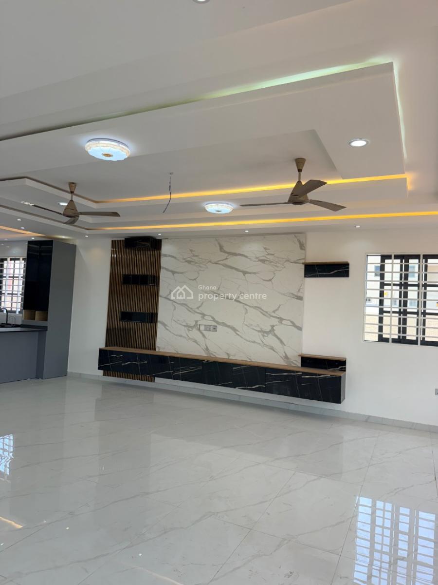 Luxurious 4-bedroom Modern Residence with Staff Quarters -- East Legon, Obojo, East Legon, Accra, Detached Duplex for Sale
