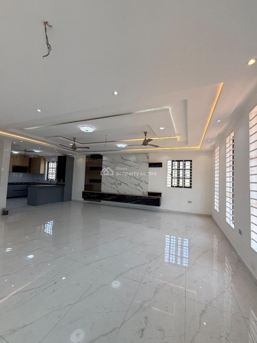Luxurious 4-bedroom Modern Residence with Staff Quarters -- East Legon, Obojo, East Legon, Accra, Detached Duplex for Sale